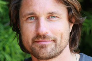 MartinHenderson-300