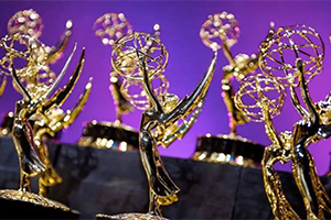 emmyawards-purple-300